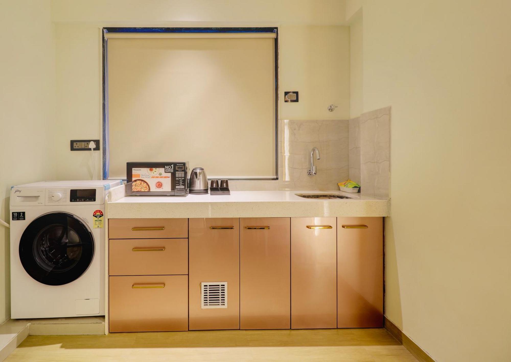 Home2 Suites And Service Apartments, Mumbai Airport 外观 照片